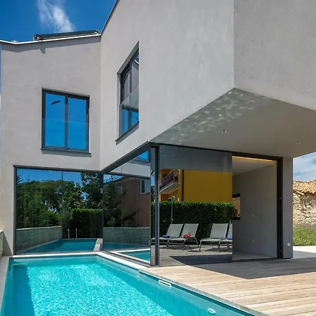 Hello Sunshine Holiday home